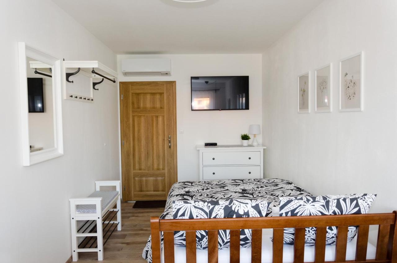 Apartmany U Kotacku Veverske Kninice Buitenkant foto